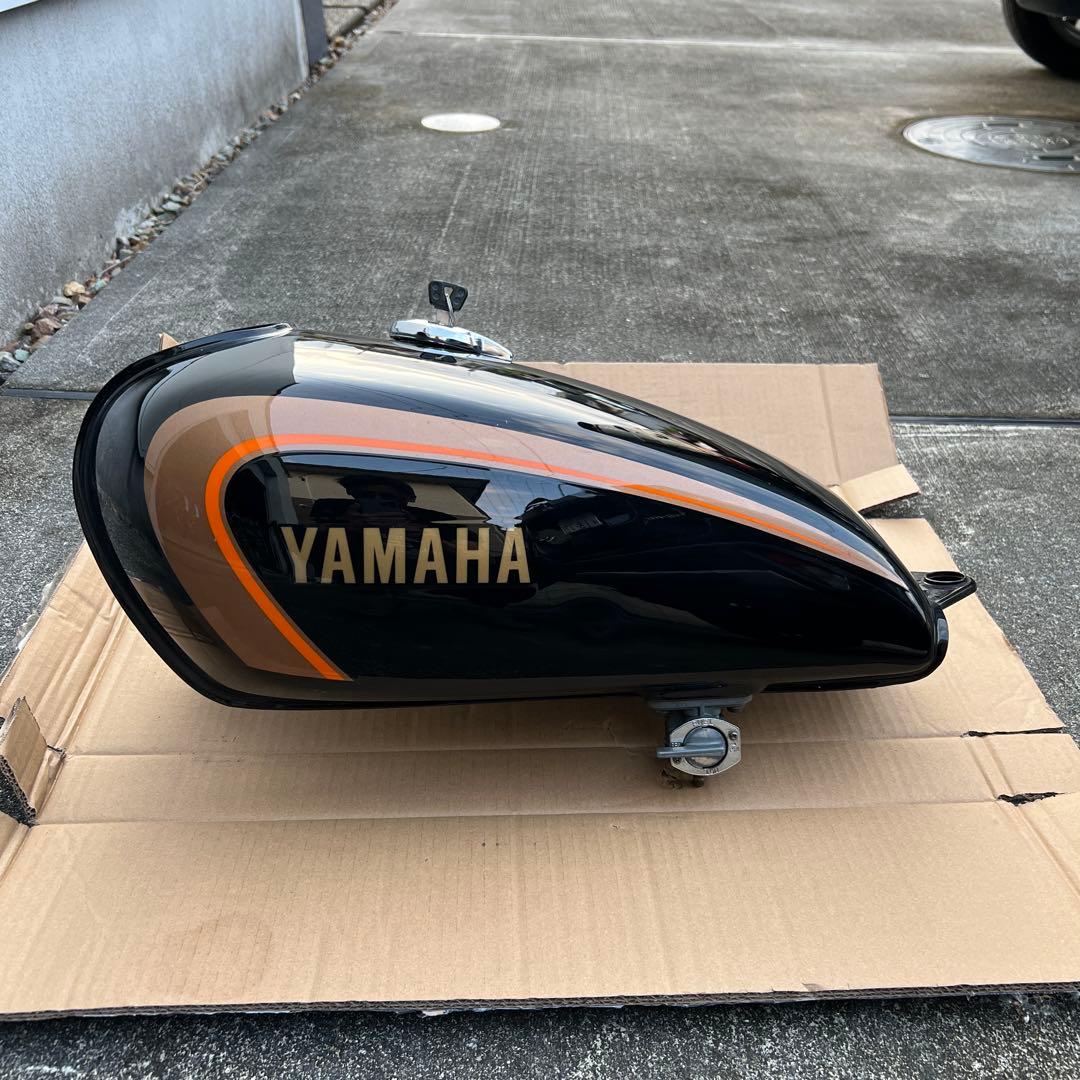 SR400 初期型カラー　タンク　sr400