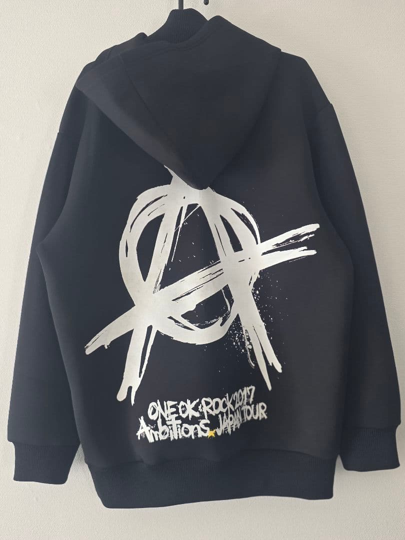 ONE OK ROCK フーディー