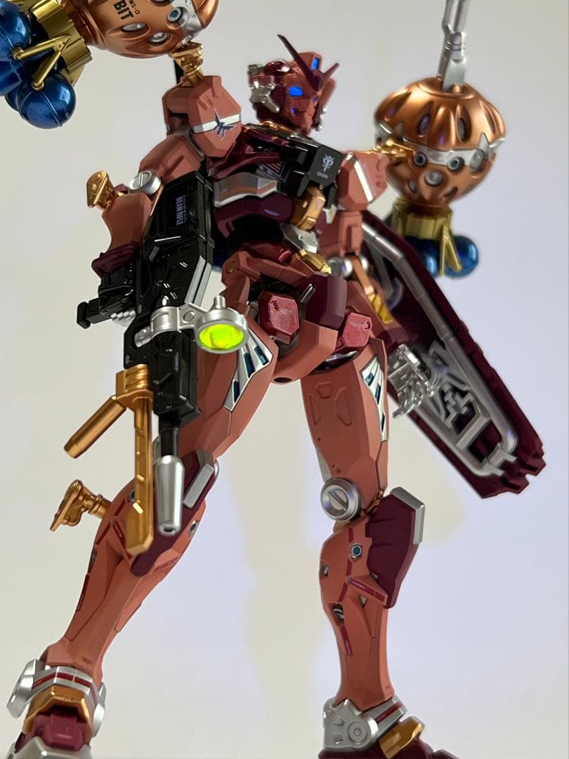 ガンプラ HG 1/144 赤いガンダム 塗装完成品