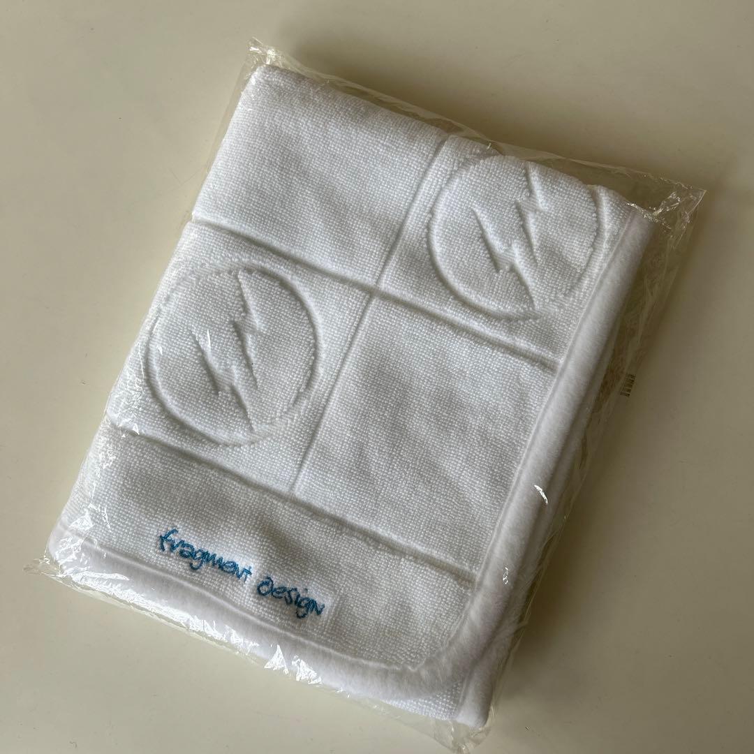 fragment design G１９５０ タオルマット