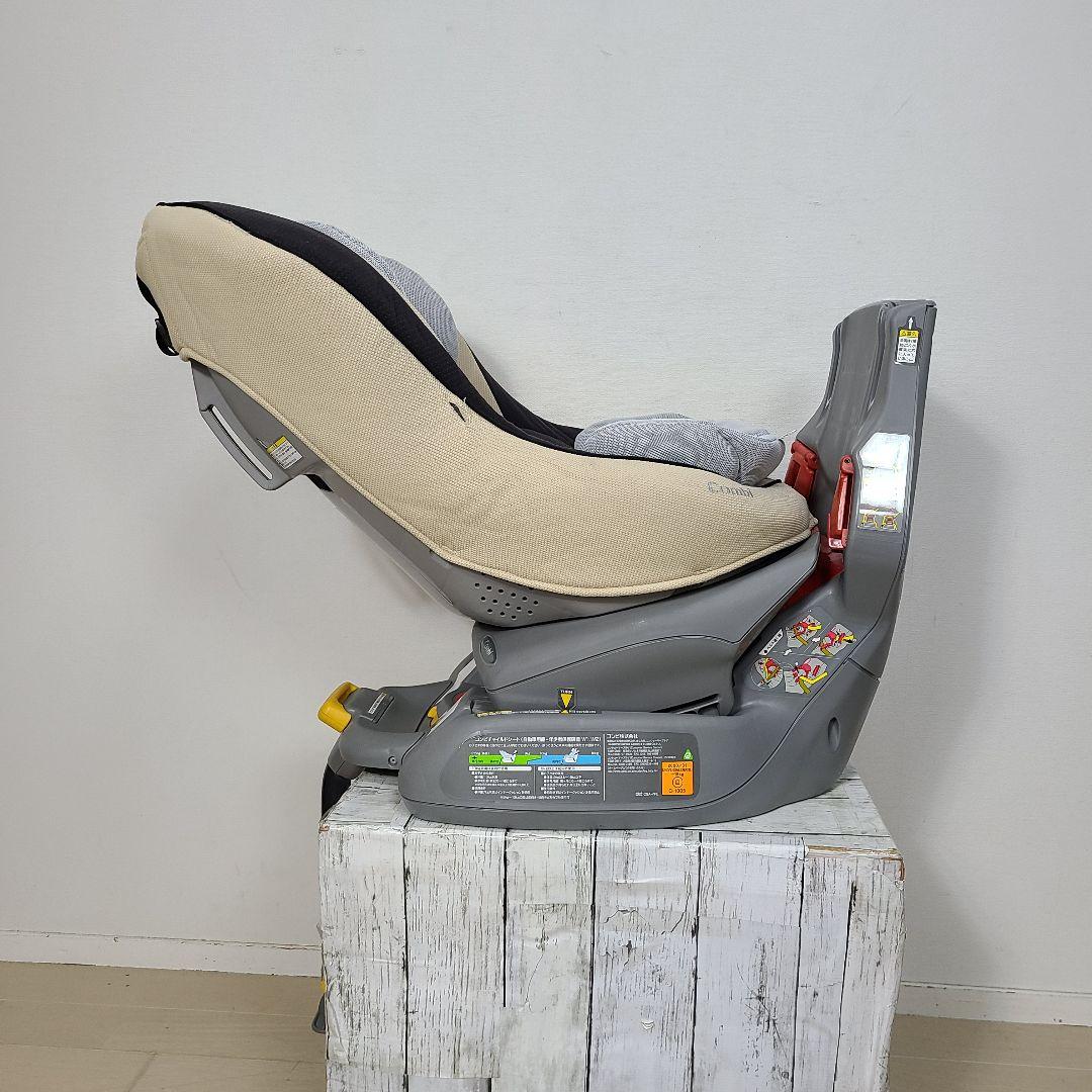 み*♪様 チャイルドシート　新生児から4才　ジュニアシート　コンビ