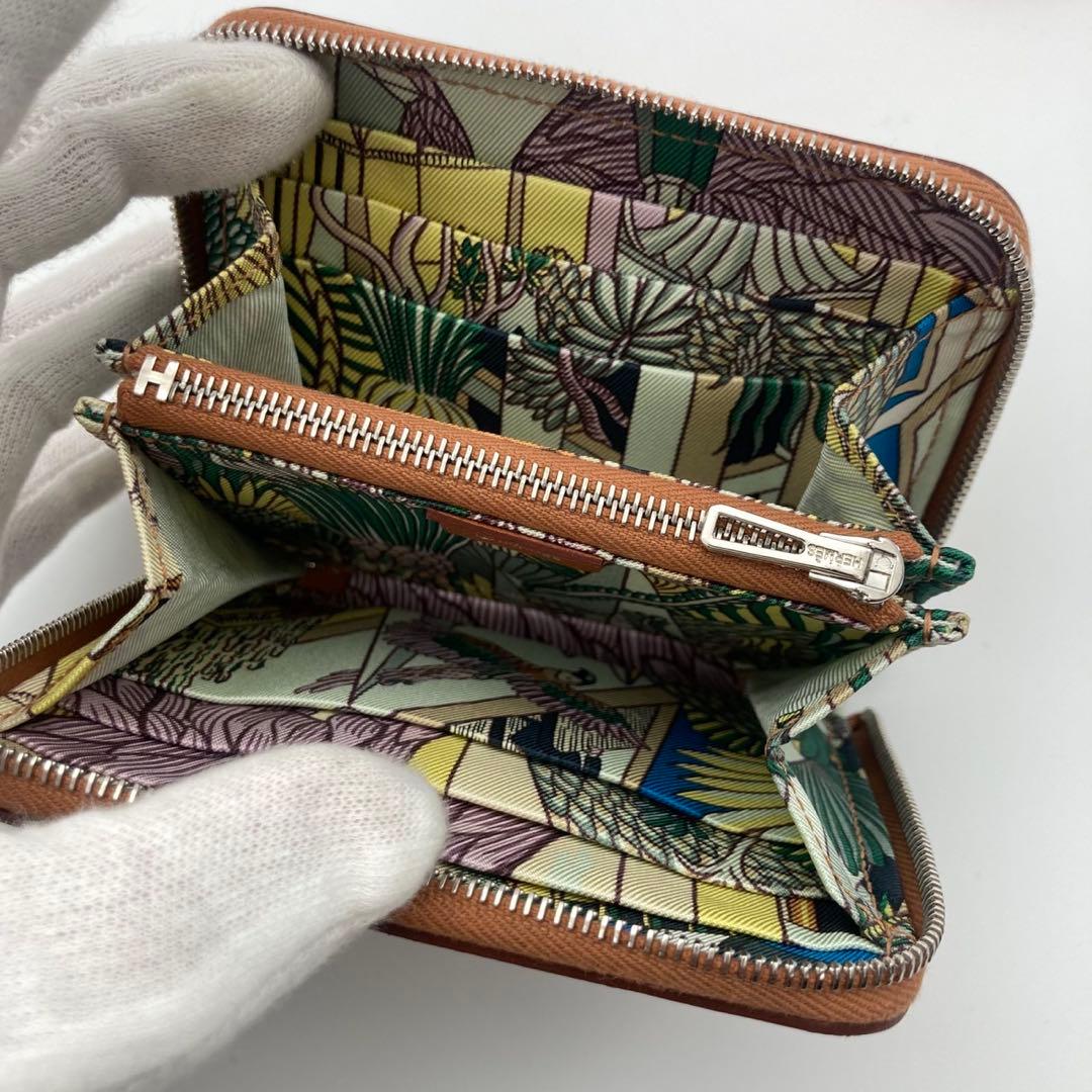 【新品未使用】エルメス　アザップ　シルクインコンパクト