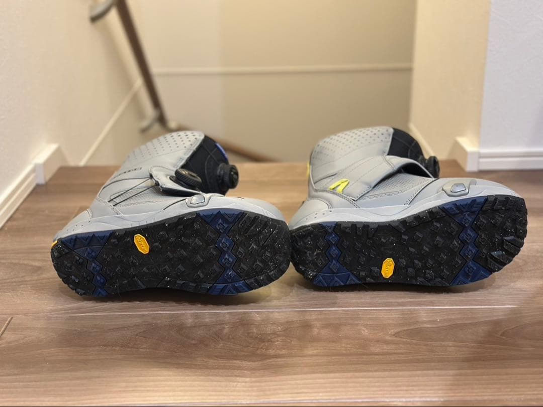 メンズBurton フォトンワイドStep OnブーツとビンディングSサイズ