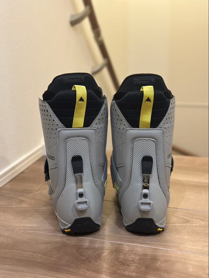 メンズBurton フォトンワイドStep OnブーツとビンディングSサイズ