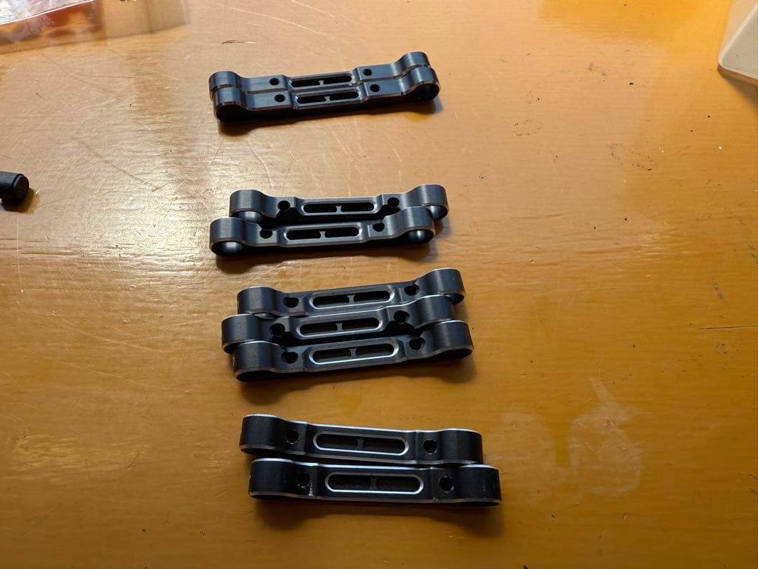 ヨコモ　サスマウント