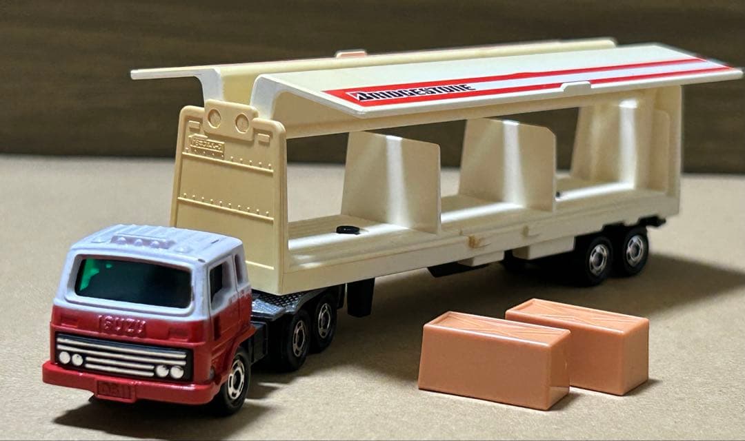 ロングトミカ L16 いすゞ V12 ウイングルーフトレーラー ブリヂストン