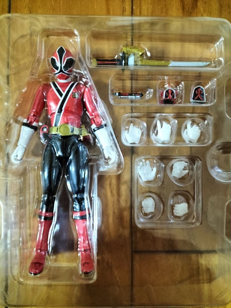 S.H.Figuarts 侍戦隊シンケンジャー　シンケンレッド