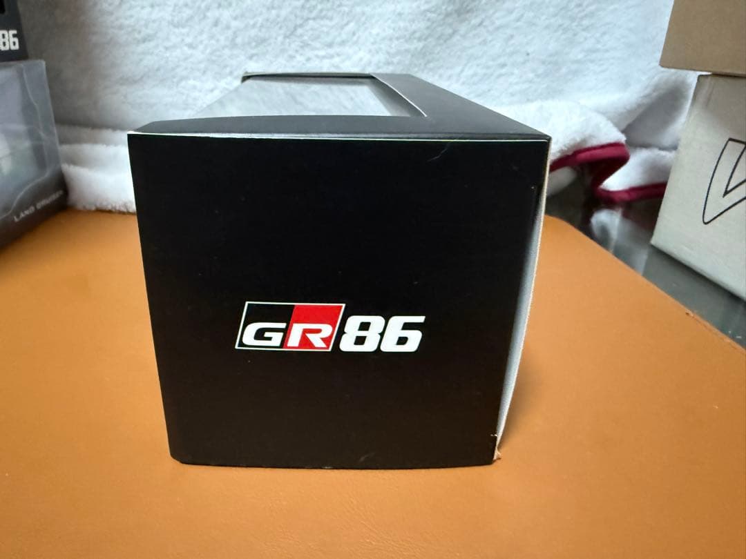 ア*ァ様 トヨタ GR86 カラーサンプル