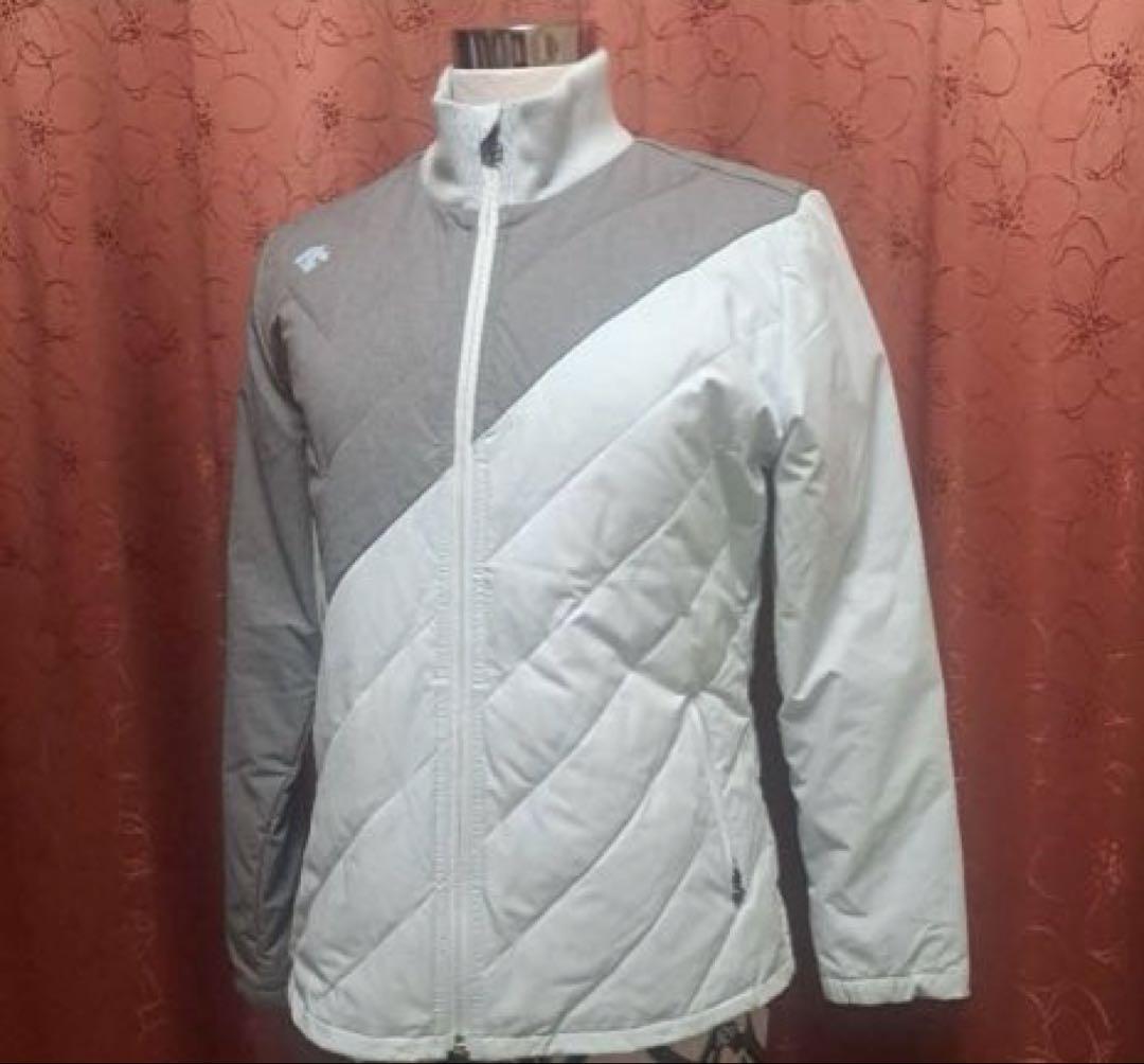 デサントゴルフ　ダウン　レディース