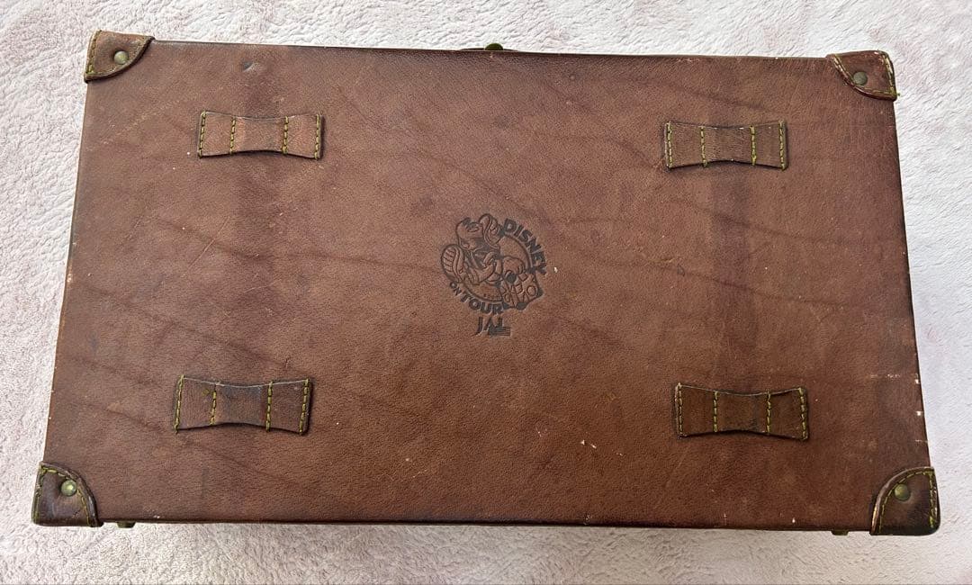 JAL ミッキー革製トランク