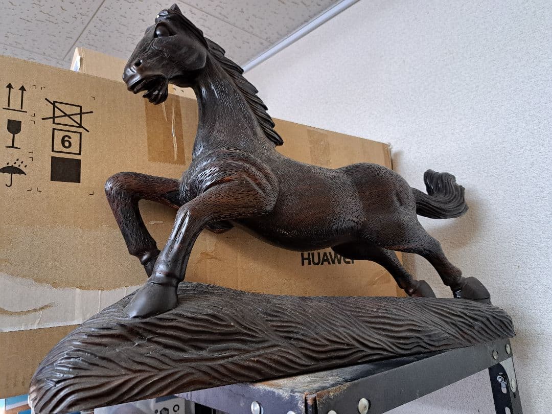 【超高級】馬の木製彫刻 約50cm