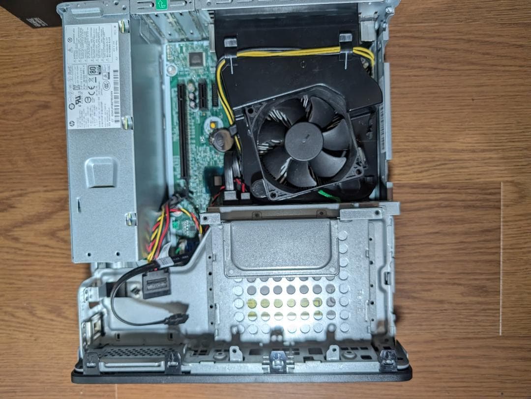 HP 第8世代 corei5 mem4 Pro Desk 400G5 SSF