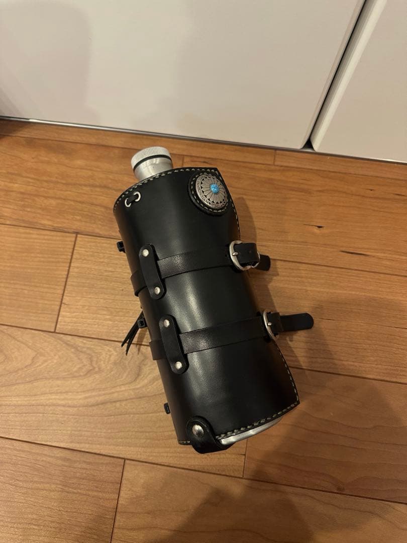 ガソリン予備燃料タンク　携行缶