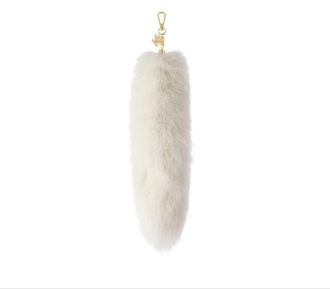 【新品】浜崎あゆみ　テールチャーム　ホワイト　しっぽ