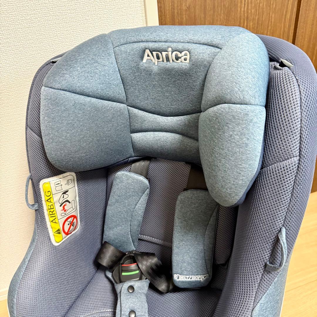アップリカ チャイルドシート クルリラ AD 使用回数少なめ 美品 シート回転型