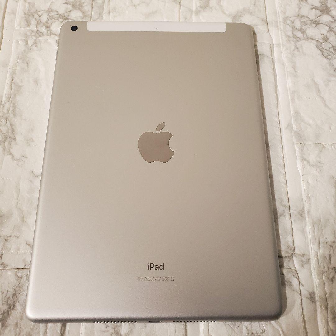 240 iPad 8世代 32GB SIMフリー シルバー