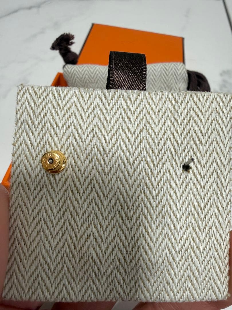 HERMES ピアス