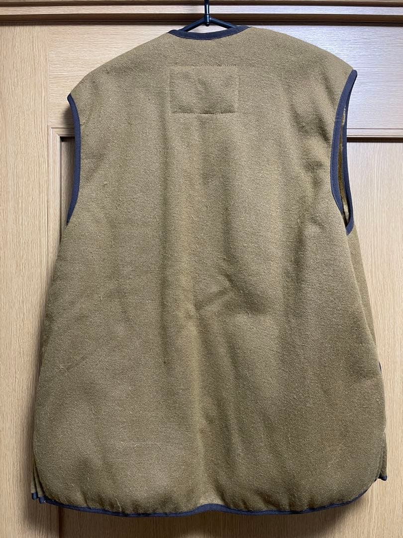 Barbour フロントジップ ファー ライナー ベスト 40