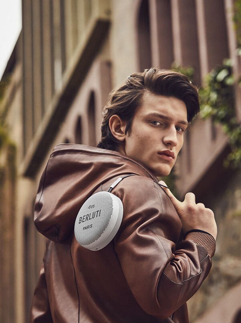 BANG & OLUFSEN Beosound A1 BERLUTI 限定品