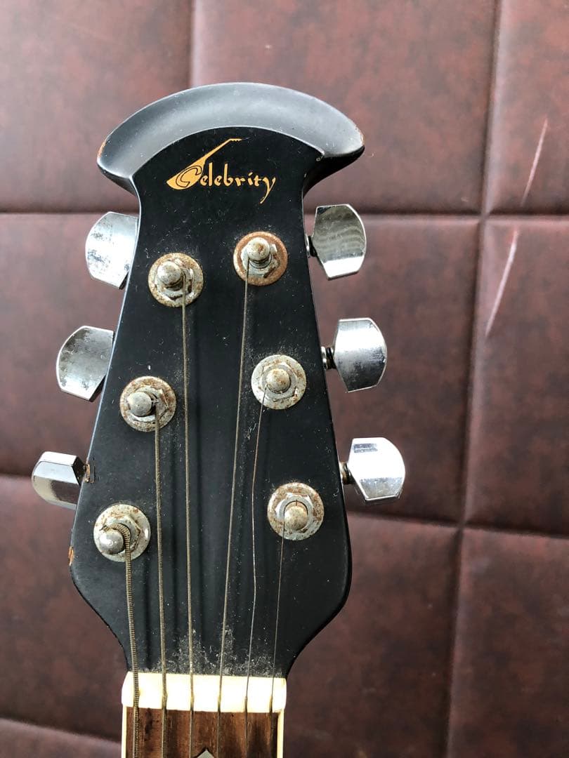 ギター Celebrity by Ovation CC57 (J57)
