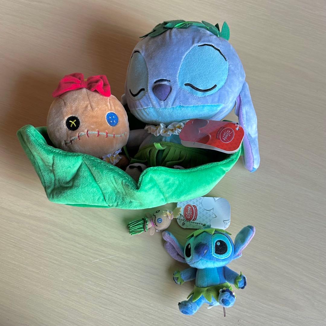 【タグ付き】スティッチ　スクランプ　ぬいぐるみ　キーチェーン　ハワイアン