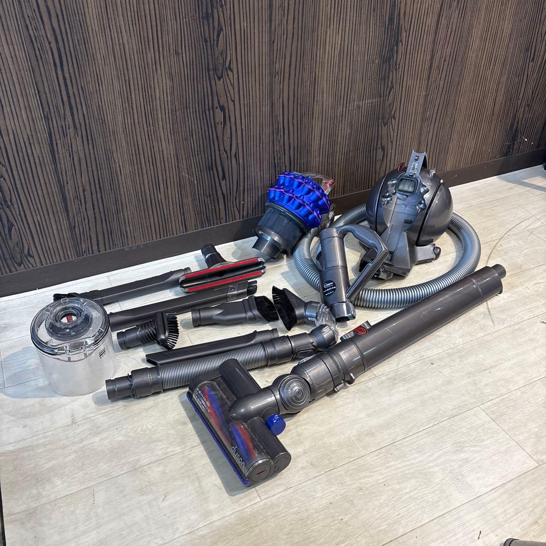 Dyson DC63 掃除機