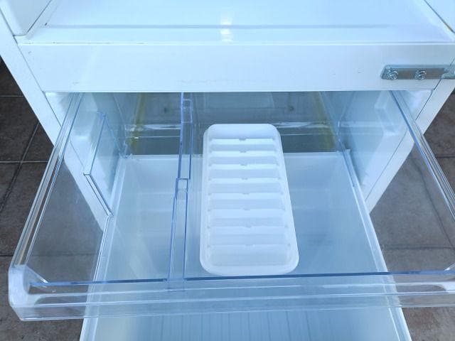 良品 e angle ノンフロン冷凍冷蔵庫 149L ANG-RE151-B1