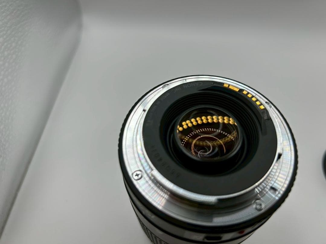 Canon EF 75-300mm 1:4-5.6 III 望遠ズームレンズ