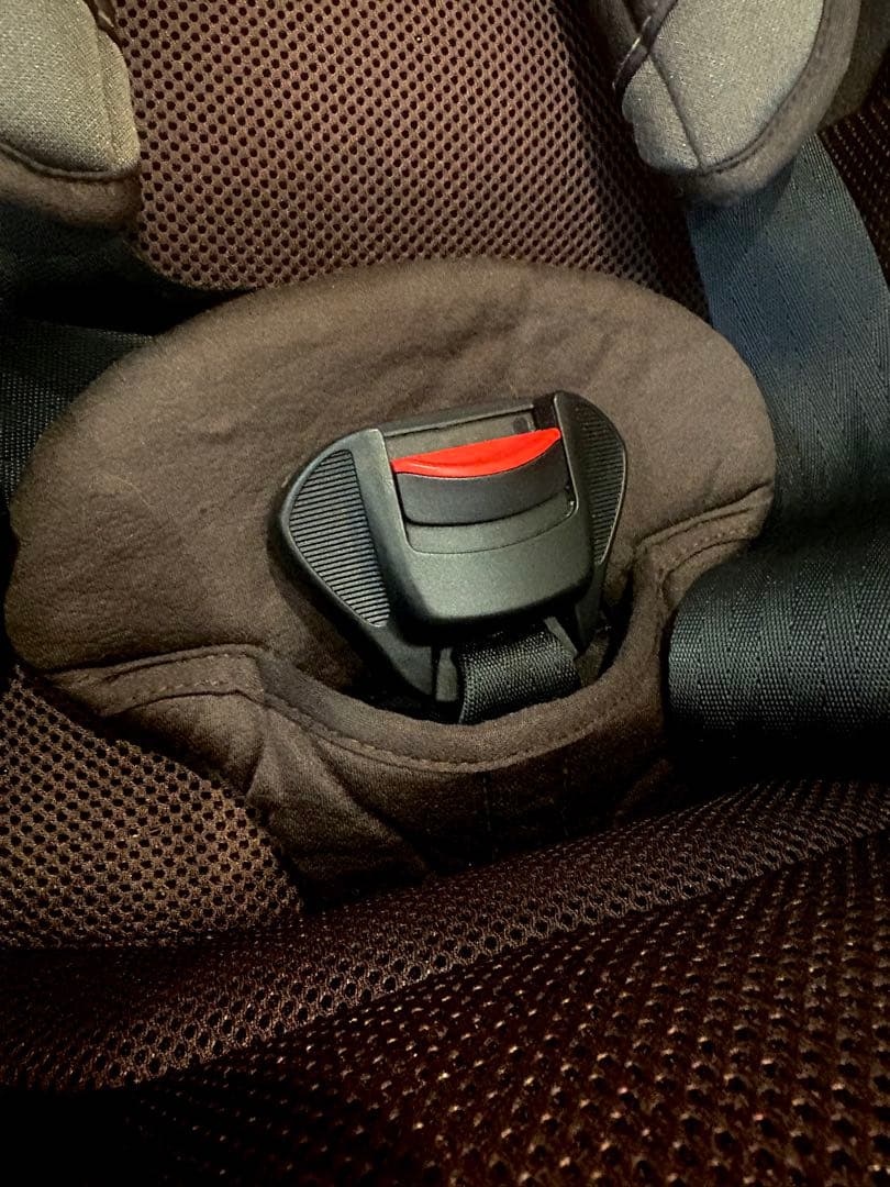 Combi クルムーブスマートISOFIXエッグショックJG-650