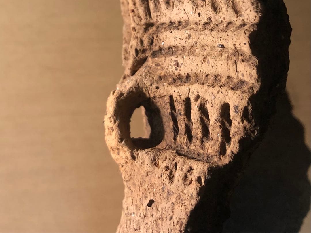 「縄文土器の欠片 No.526」です。