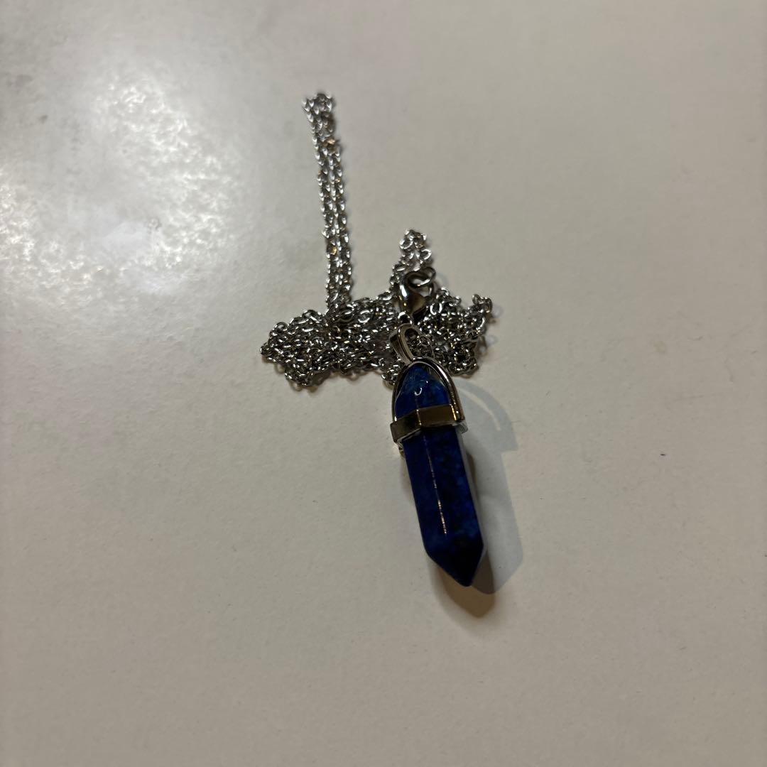 ラピスラズリのネックレスたん！これも珍しいよなね！