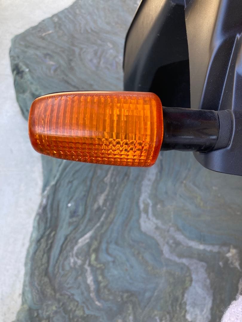 X*i様 ホーネット250 純正 リアフェンダー テールランプ ウインカー MC