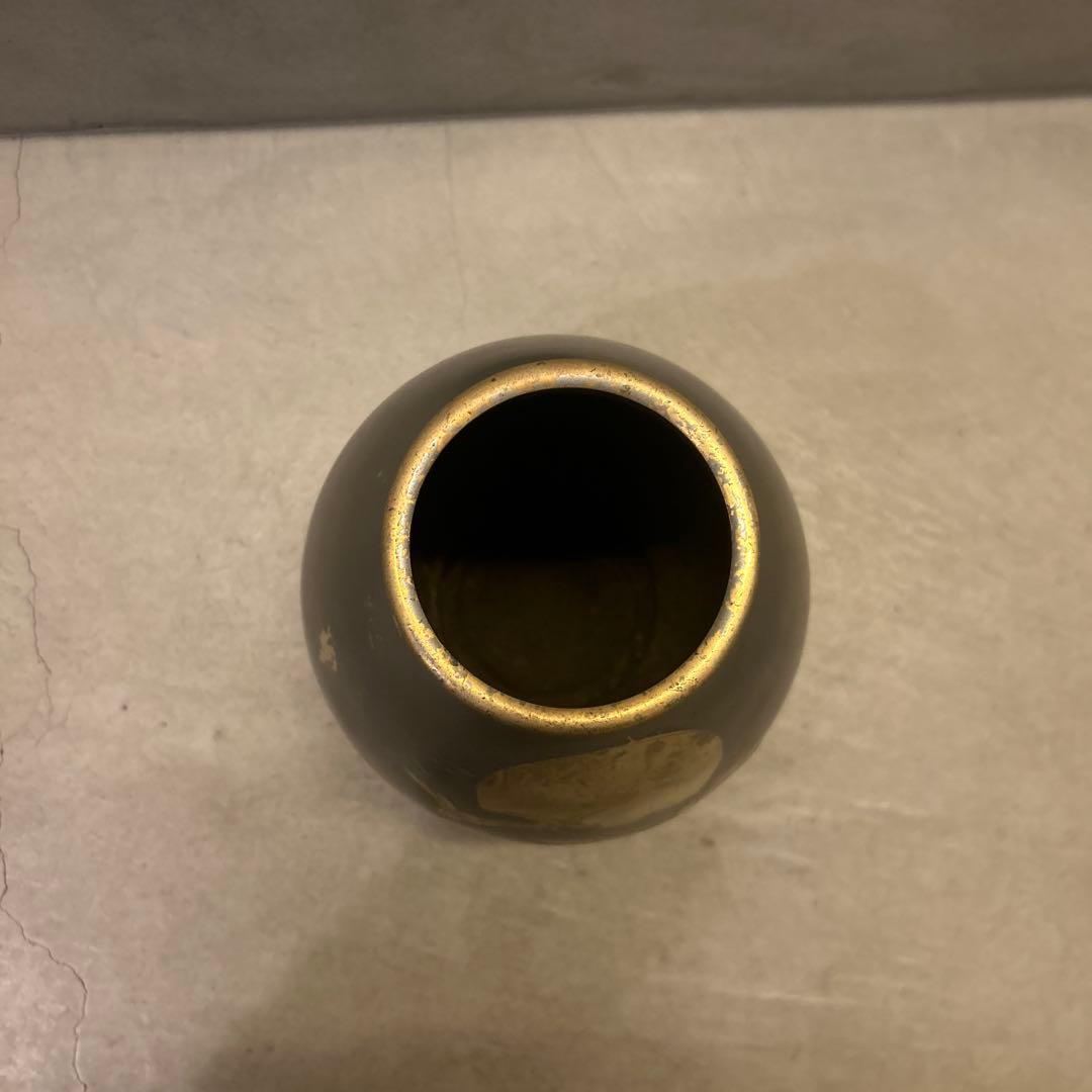 金属製花瓶　秀峰