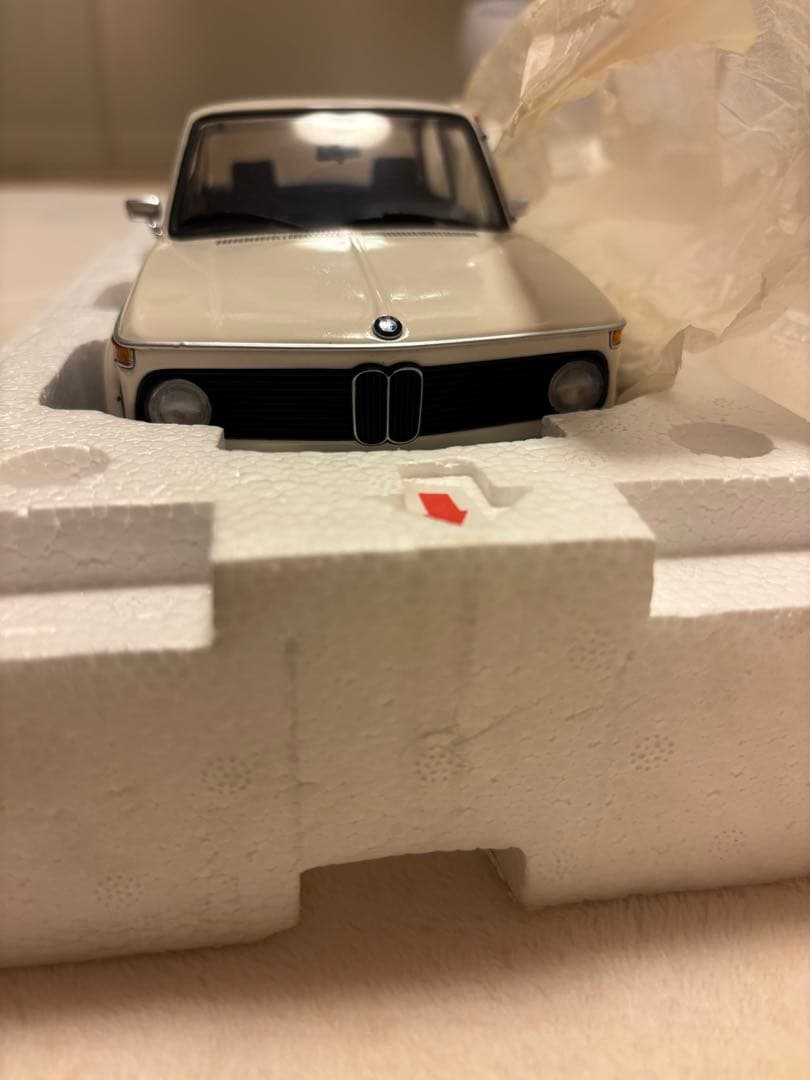 ミニカー BMW2002turbo 1:18SCALE kyosho