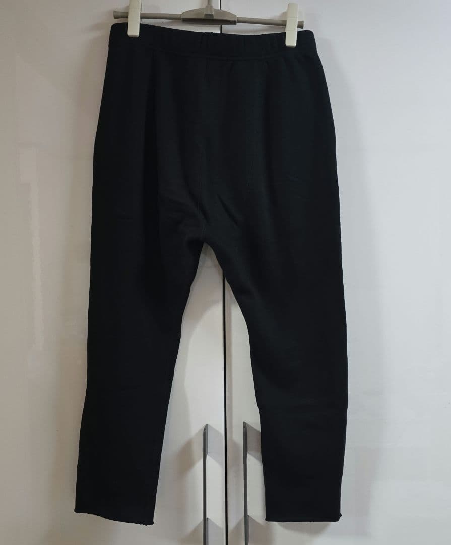 美品　アパルトモン　サルエルパンツ　ブラック