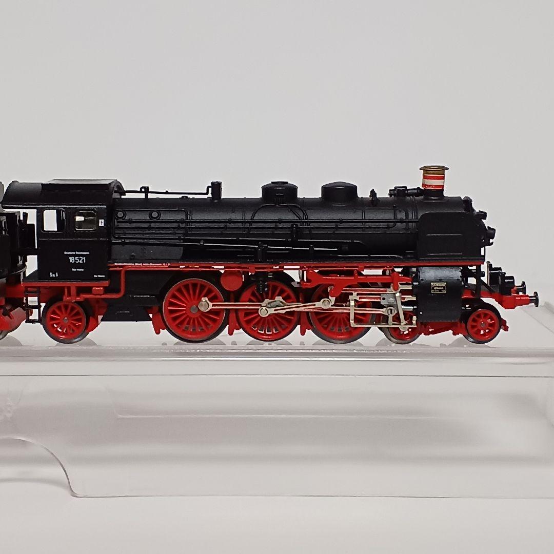 ARNOLD Nゲージ DRG BR18 蒸気機関車 品番2557 発煙メカ付