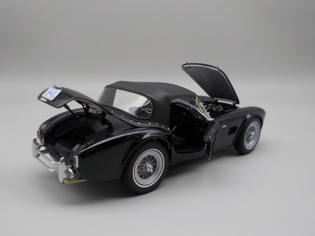 exoto Cobra289 コブラ(black)　1/18