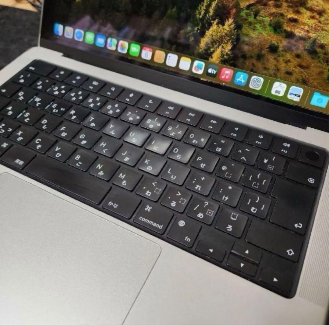 ★Apple M1 MacbookPro / 32GB / 1TB