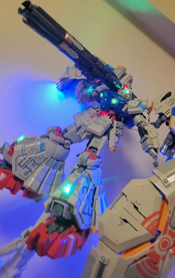 世界3000個限定 機甲の城 サイサリス 完成品