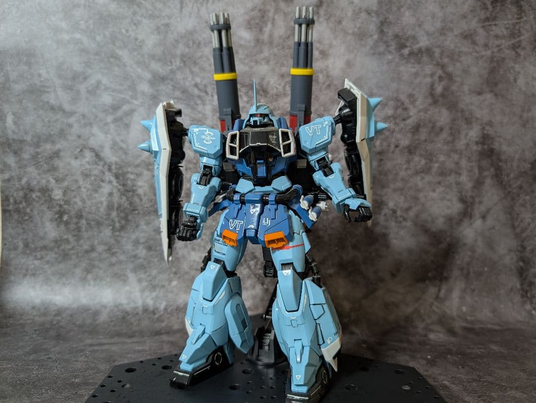 機動戦士ガンダム　MG　1/100　スラッシュザクファントム