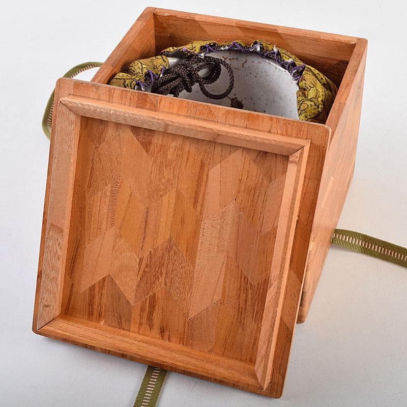 茶道具　絵志野　茶碗　有近作　伝統工芸　箱根寄木細工箱付　M　R9534