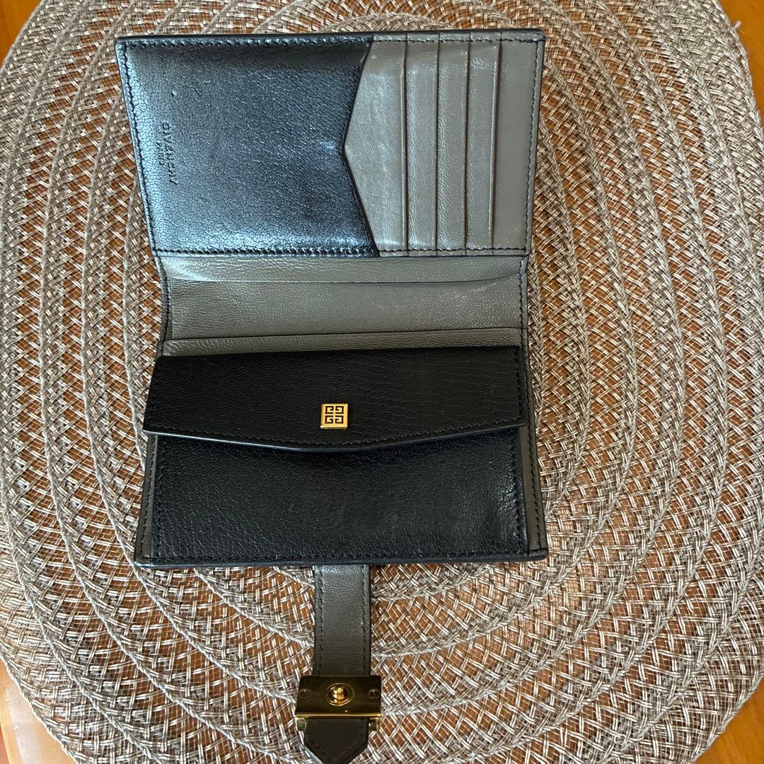 GIVENCHY ブラック 二つ折り財布
