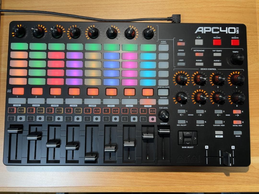 AKAI APC40 MKII mk2 Ableton live コントローラー