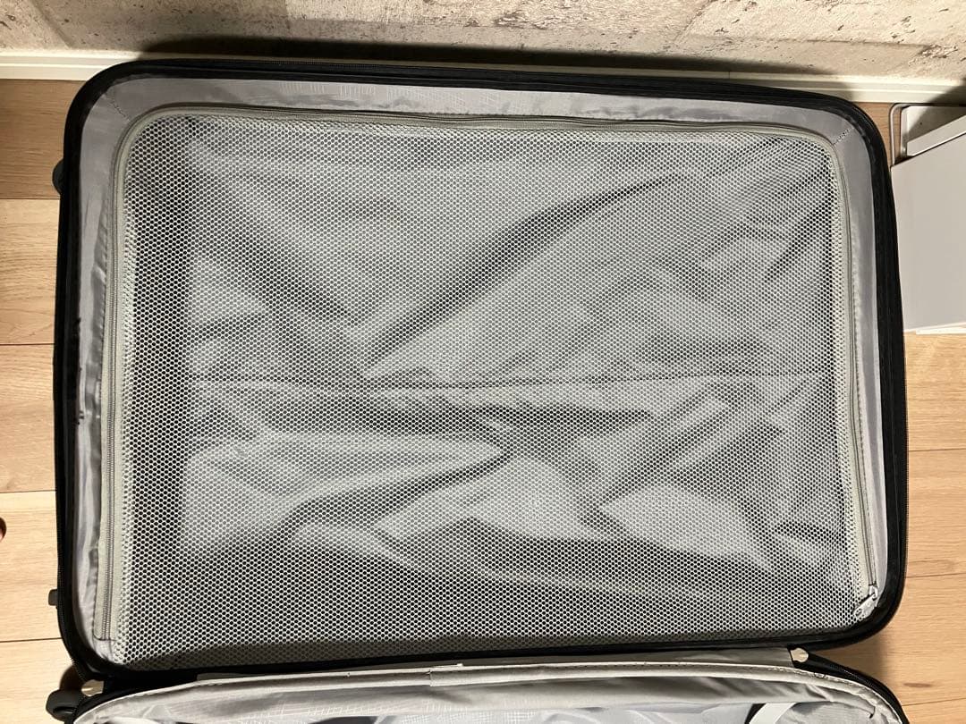 即購入可　サムソナイト キャリーケース スーツケース 1週間以上可能　軽量