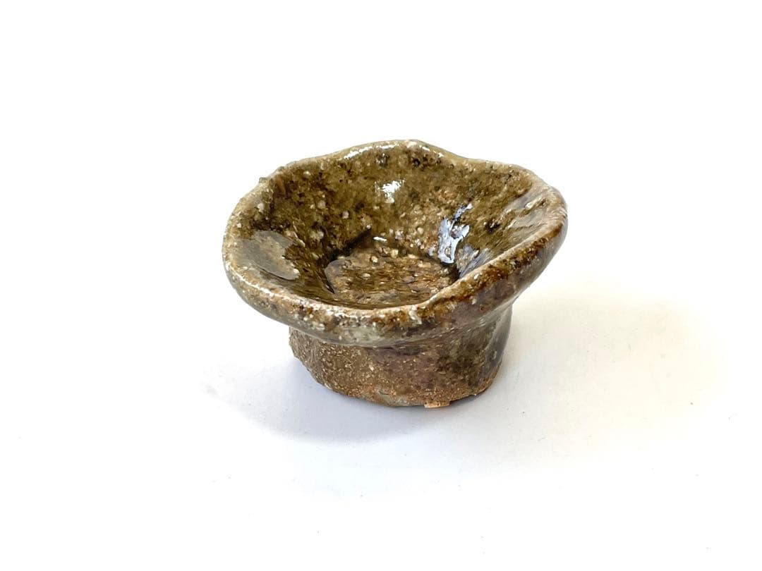 陶芸家　國吉清尚　焼締　ぐい呑　酒器　酒盃　伝説の陶芸家　自然釉　沖縄
