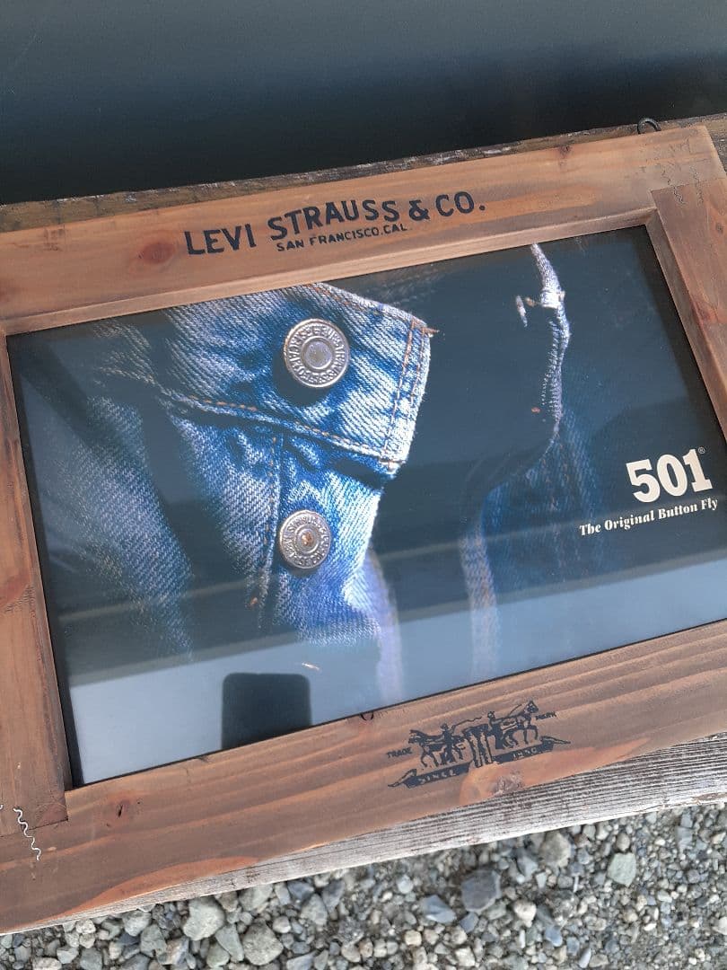 リーバイス　非売品 ディスプレイ木製 額