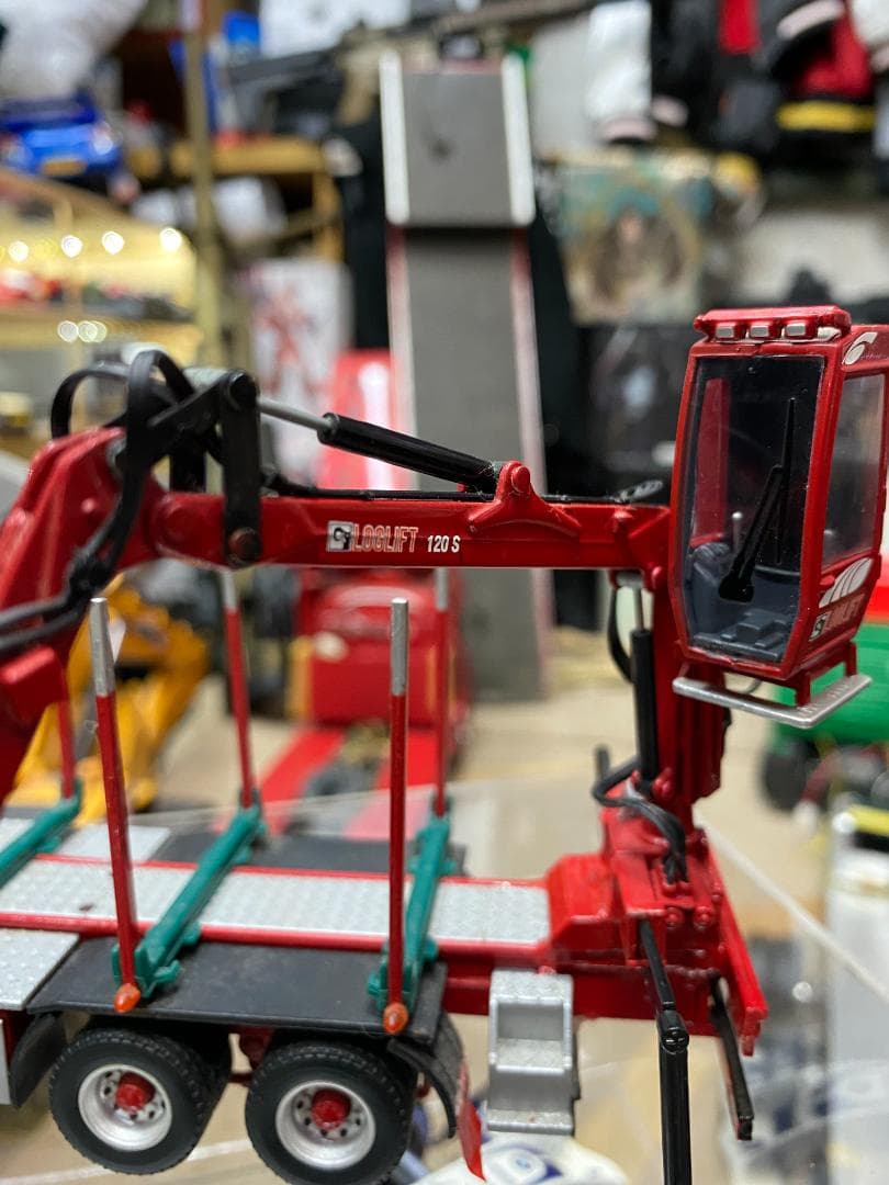 1/50 Conrad DOLL 原木車 材木運搬 メルセデスベンツ アクトロス