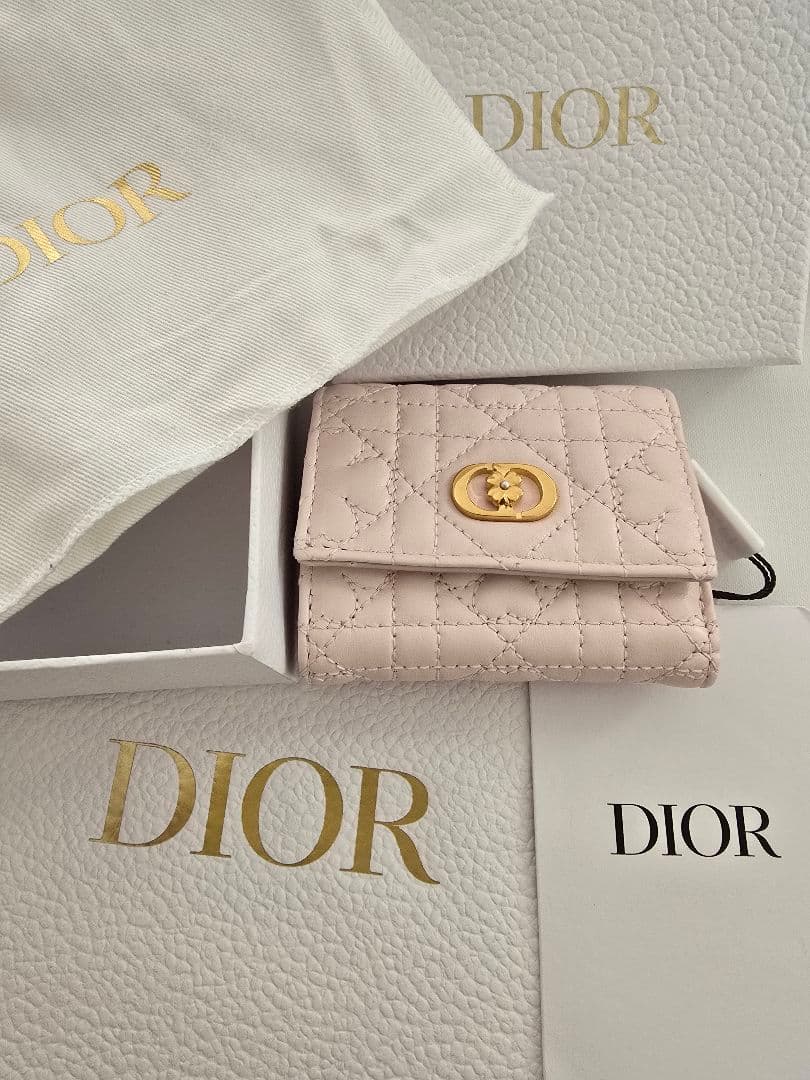 ディオール Caro Hibiscus Lジップウォレット ピンク