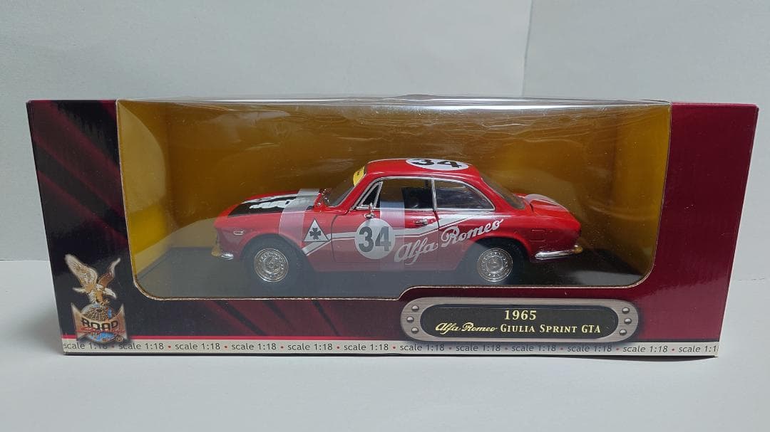 ロードシグネチャー　アルファロメオ ジュリア スプリント GTA １/18