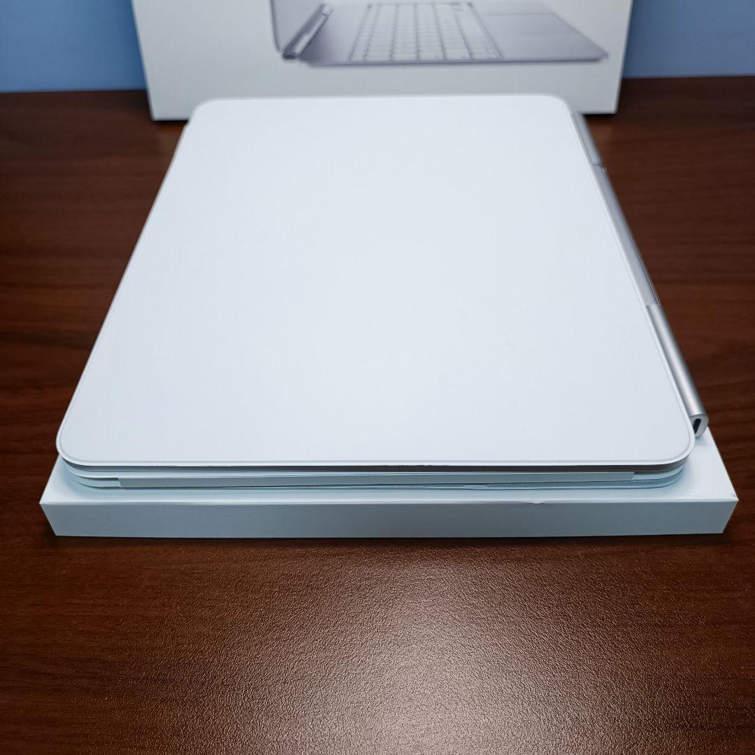 (美品) iPad Magic Keyboard Pro 13インチ A2974